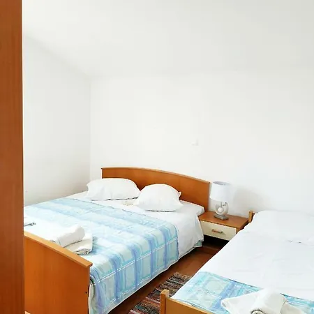 Sea View Javor Apartment *