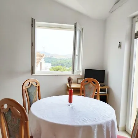 Apartment Sea View Javor Sibenik